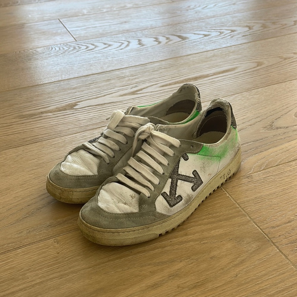 Off White Sneakers